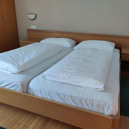 Garni Maria Hotell Vahrn Eksteriør bilde